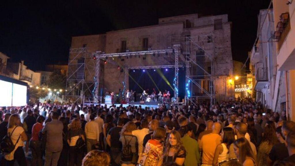 Monasterace, il 27 dicembre torna il Festival dei Borghi Mediterranei: un ponte tra tradizione e futuro con Mimmo Cavallaro e Dardust