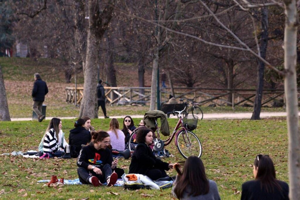 Più sole per il ponte dell’Immacolata, sull’Italia torna il sereno: previsioni meteo