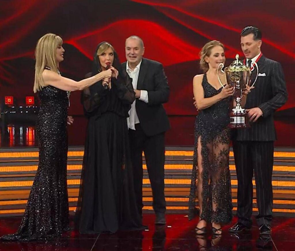 “Qualcosa di dolce a Lucarelli?”, “Non riesco a essere finta”, (l’ultima) frecciata di D’Urso a Ballando