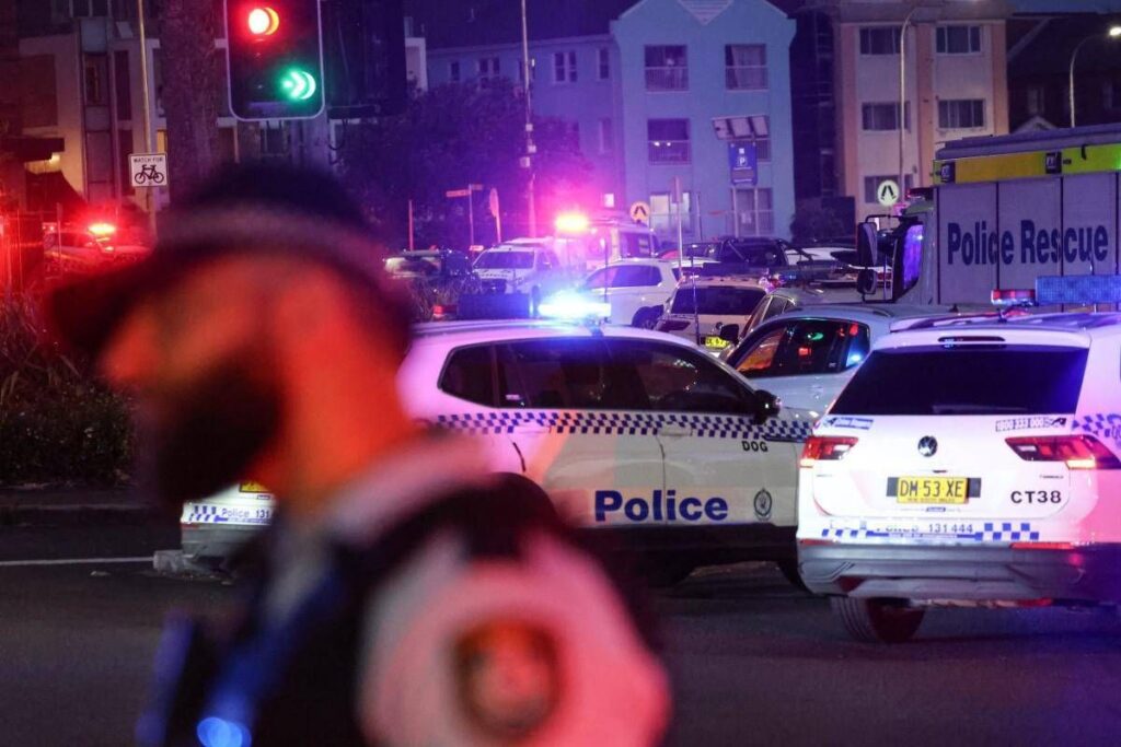 Sydney, chi è uno dei killer: identificato attentatore Bondi Beach