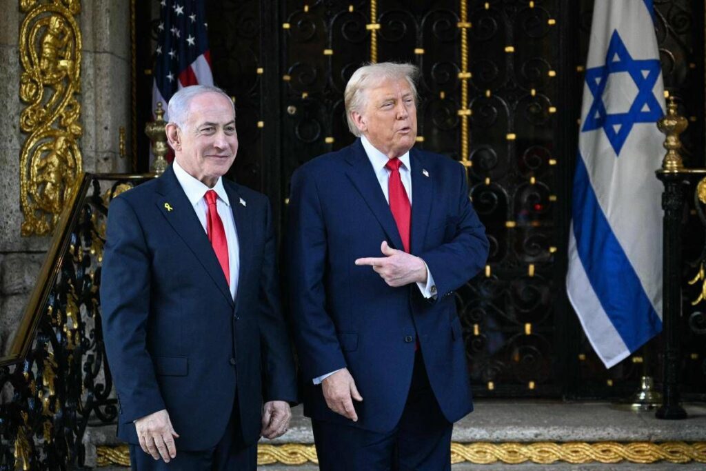 Trump: “Netanyahu è eroe che va graziato, senza di lui Israele non esisterebbe”