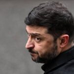 Ucraina, Zelensky a Berlino: “Cerco sostegno Usa per congelare linea fronte”