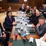 Ucraina, “costruttive” trattative a Miami, oggi si continua. Cremlino: “Non in preparazione incontro Usa-Russia con Kiev”