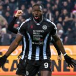 Udinese-Napoli, gol di Davis annullato dopo check Var ‘senza annuncio’. Cos’è successo