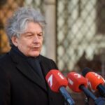 Usa, visto negato a 5 funzionari europei tra cui Breton: “E’ tornata caccia alle streghe?”