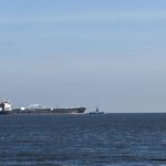 Venezuela, New York Times: “Petroliera inseguita da Usa rivendica protezione di Mosca”