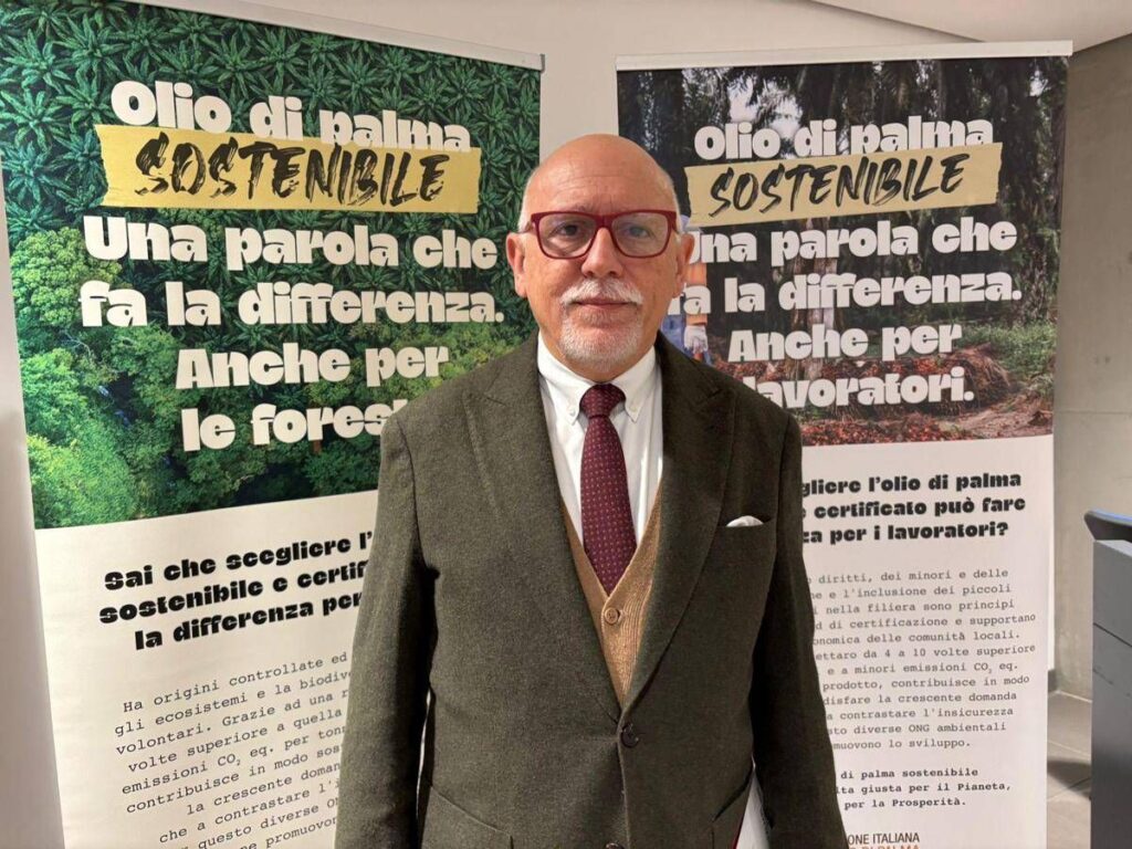 Alimentazione, esperto Donegani: “Olio di palma demonizzato, sostituirlo non porta benefici”