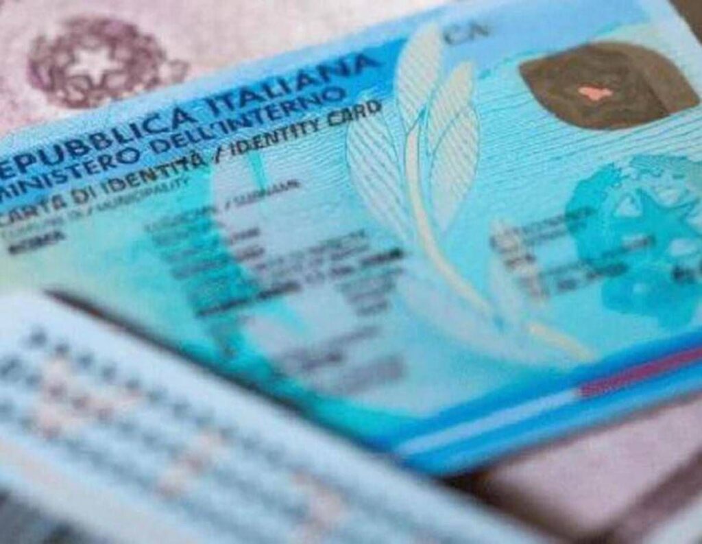 Carta d’identità elettronica al posto dello Spid, come fare