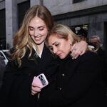 Chiara Ferragni prosciolta, l’affetto di amici e famiglia: “Per sempre al tuo fianco”