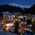 Davos, incendio in hotel: evacuato Congress Center