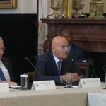 Descalzi: “Eni è pronta a investire in Venezuela e a lavorare con le compagnie Usa”