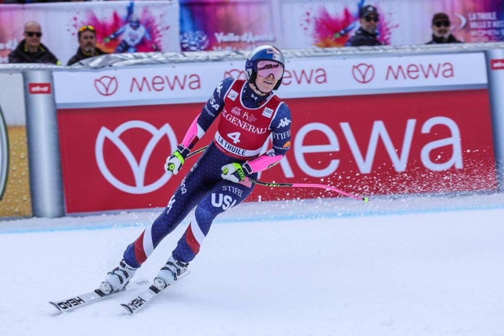 Discesa Crans-Montana annullata per le condizioni della pista, Vonn in ospedale. Cos’è successo