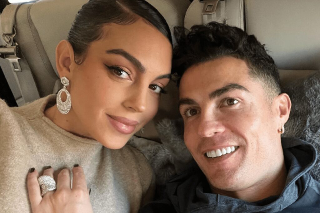 Georgina Rodriguez compie gli anni, Ronaldo: “Auguri alla donna della mia vita”