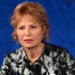 Lilli Gruber, l’incendio a Davos e l’emergenza: “Sono fuggita nella neve”