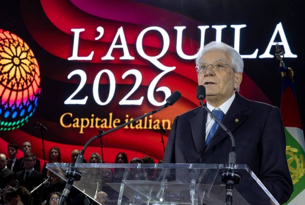 Mattarella a L’Aquila: “Cultura strumento di pace contro guerre, volontà di dominio e strategie predatorie”