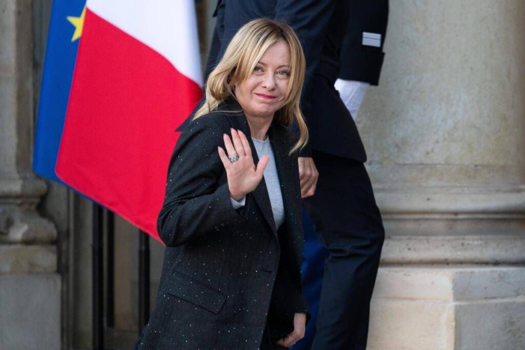 Meloni, compleanno di lavoro a Tokyo e video per ringraziare degli auguri: “Siete la mia forza”