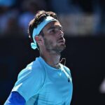 Musetti, problema fisico contro Djokovic: si ritira dagli Australian Open
