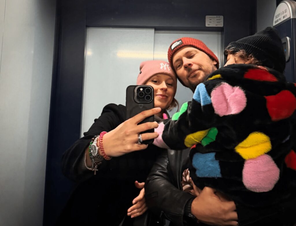 Pellegrini, la figlia torna a casa dall’ospedale: la polemica e la dura replica di Matteo Giunta