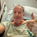 Piers Morgan cade e si rompe il femore: “Colpa di Trump”