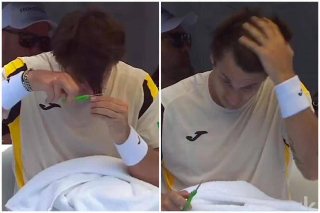 Si taglia i capelli al cambio campo, l’incredibile gesto di Carabelli ad Auckland