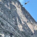 Trentino, base jumper precipita e muore lungo la parete di cima Capi