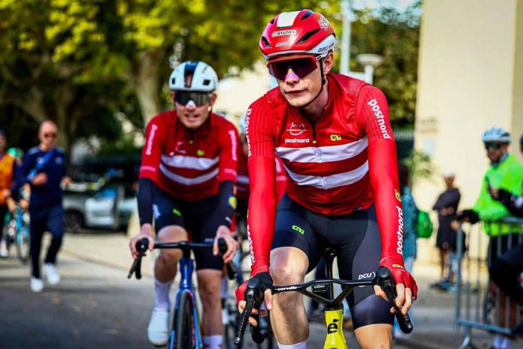 Vingegaard, brutta caduta in allenamento per… staccare un amatore