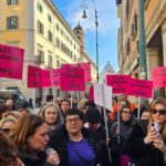 Violenza sulle donne, manifestazione di fronte al Senato: protesta contro testo Bongiorno