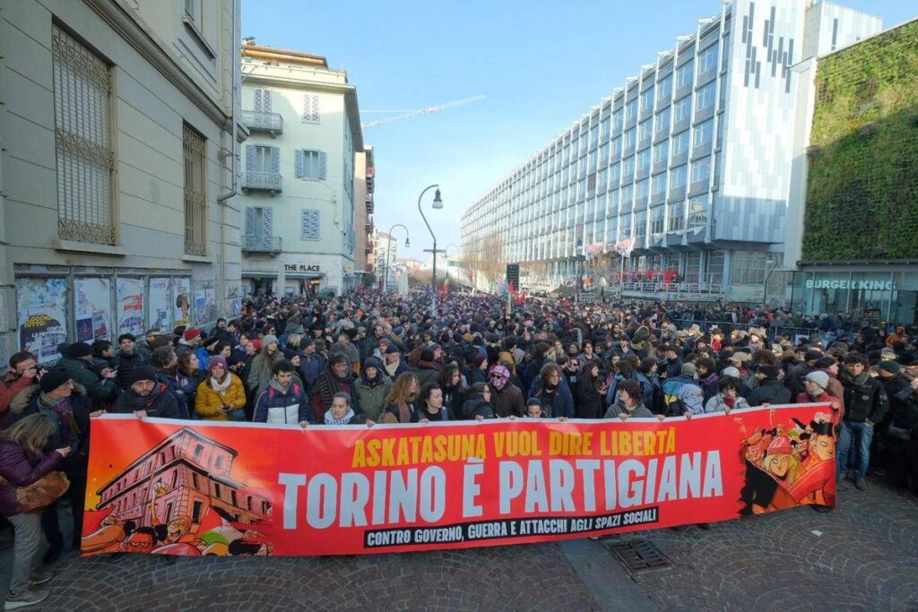 Askatasuna, l’annuncio dei militanti: “In piazza a Roma il 28 marzo”