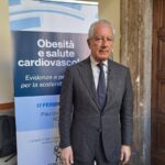 Cardiologo Perrone Filardi: “Curare obesità riduce infarto, ictus e ricoveri”