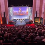 Coface stima crescita globale 2026 al 2,6%, revisioni al rialzo in Risk Review