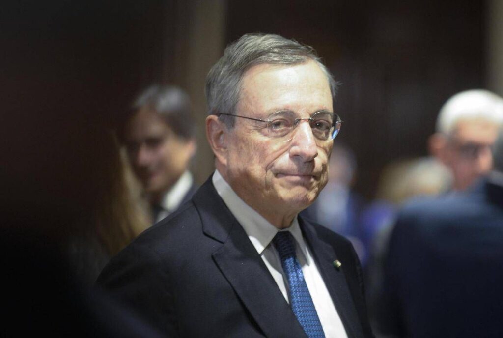 Draghi: “Ue investa 100 miliardi nell’Intelligenza Artificiale”