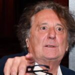 Enzo Iacchetti diffida Meta e querela autori di post che lo accostano ai nazisti