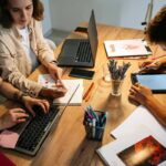 Eurispes, Italia perde 34.700 giovani l’anno e 1,7 mld pil a causa emigrazione