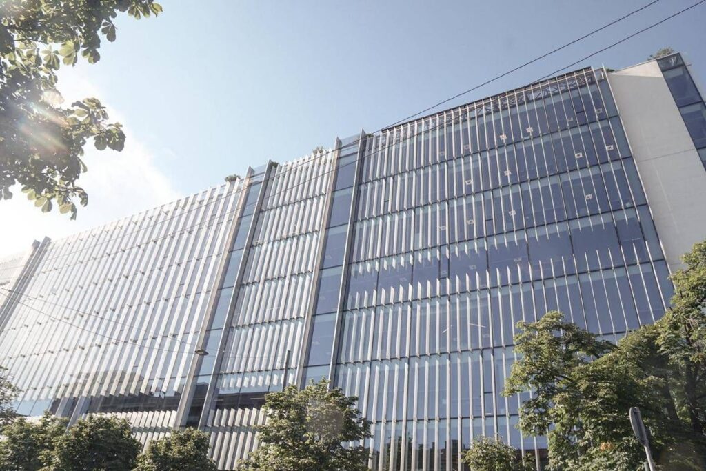 Evasione fiscale, nuova indagine su Amazon: perquisizioni nella sede di Milano