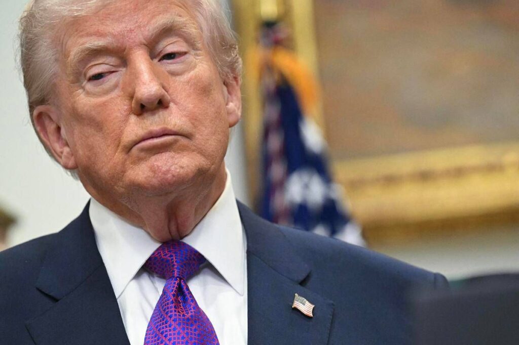 Iran, Trump avverte su colloqui Ginevra: “Accordo o subiranno conseguenze”