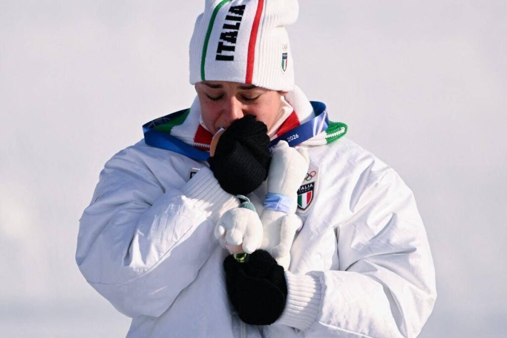 Papà Dalmasso, gioia e campanacci per la medaglia di Lucia: “È duro come mia figlia”