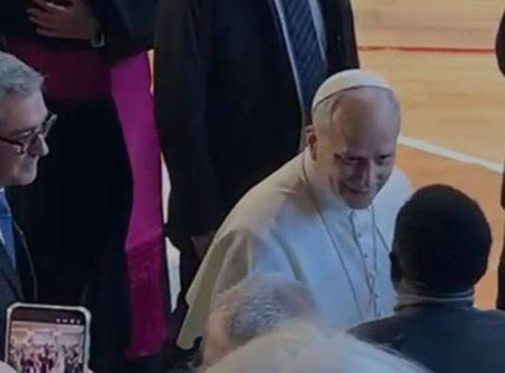 Papa Leone XIV a Ostia: “Qui la violenza esiste e ferisce, non rassegnatevi alla cultura del sopruso”