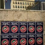 Protesta laziali, manifesti con simbolo Forza Italia sbarrato: “Finché c’è Lotito non avrete nostro voto”