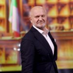 Pucci si prende il Tapiro d’Oro: “Mia comicità è diventata di estrema destra”