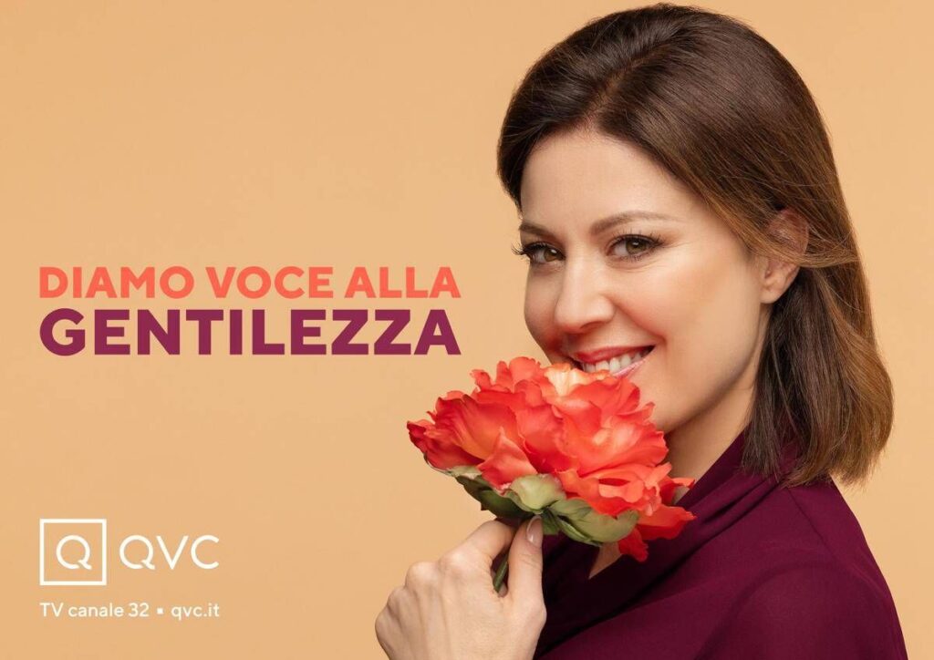 Qvc Italia, nuova campagna dedicata alla gentilezza come forza del cambiamento