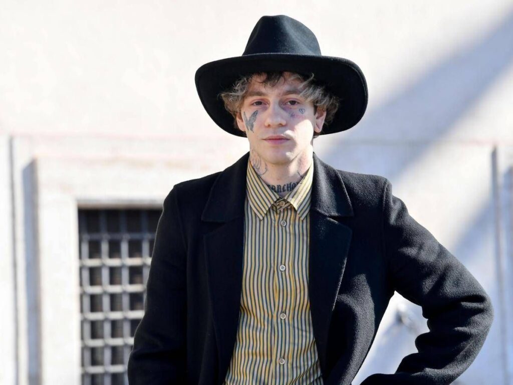 Sanremo 2026, Chiello chi è: esordi, la vita privata, l’amicizia con Rose Villain