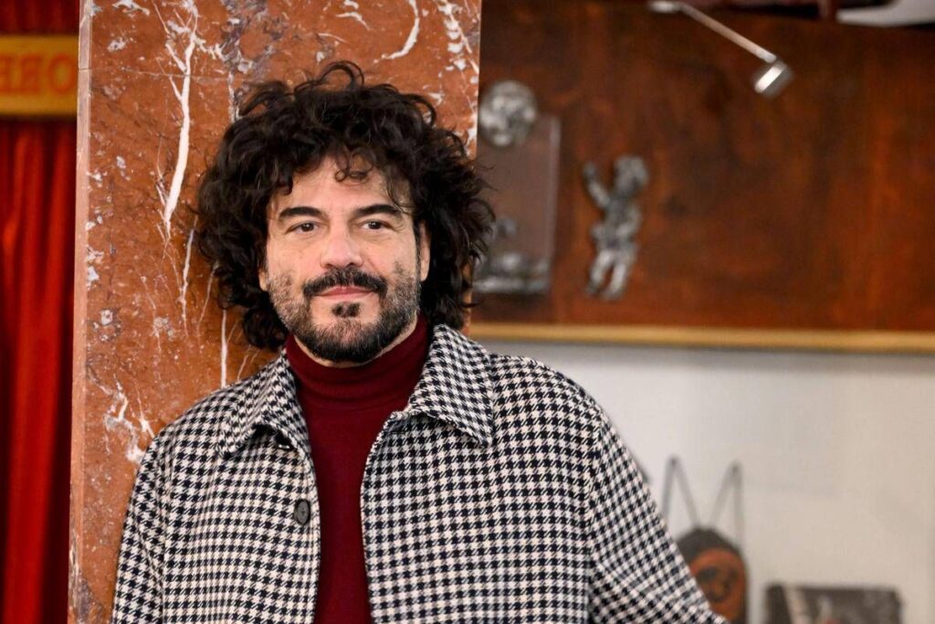 Sanremo 2026, Francesco Renga chi è: gli esordi con i Timoria e l’amore con Ambra Angiolini