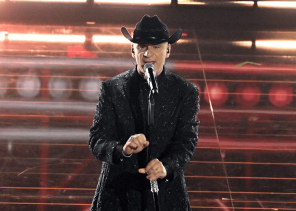 Sanremo 2026, J-Ax chi è: in gara con il brano ‘Italia starter pack’