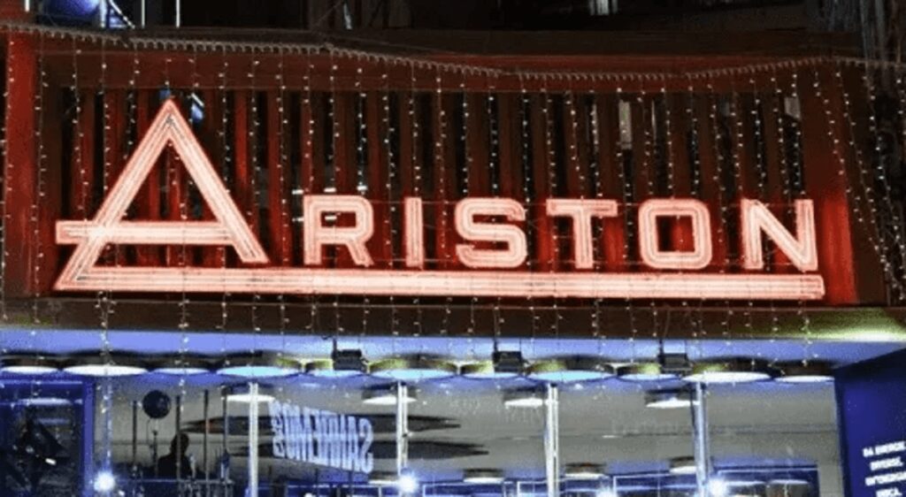 Sanremo, per i bookies testa a testa fra Tommaso Paradiso ed Ermal Meta