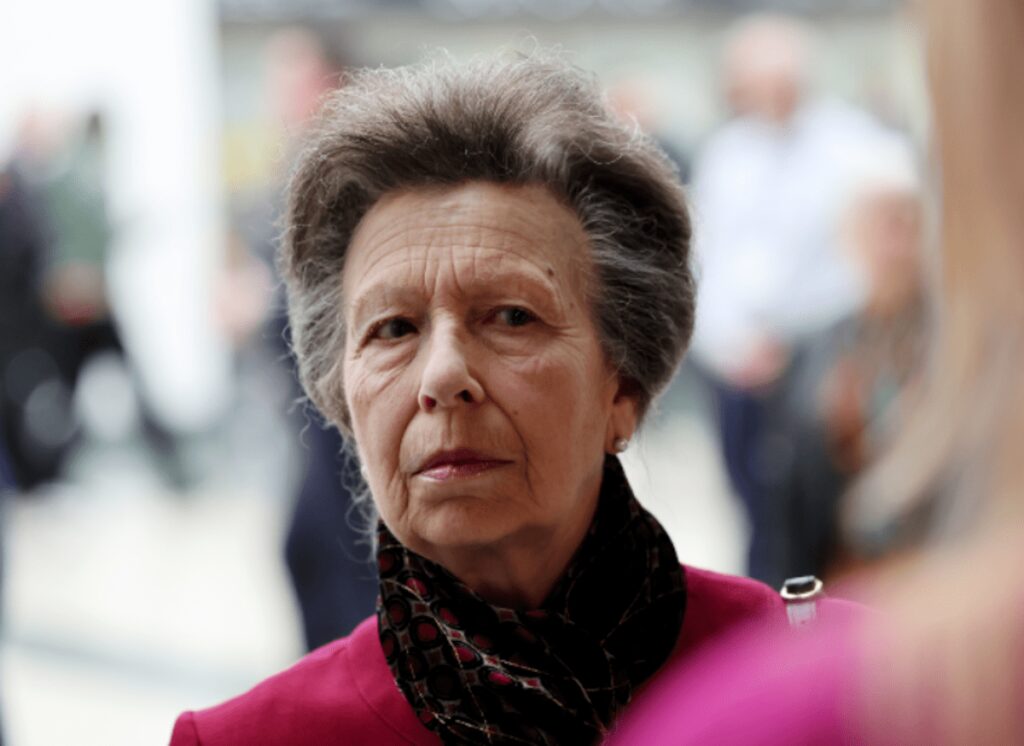 Scandalo Epstein, la principessa Anna può salvare la monarchia: il motivo