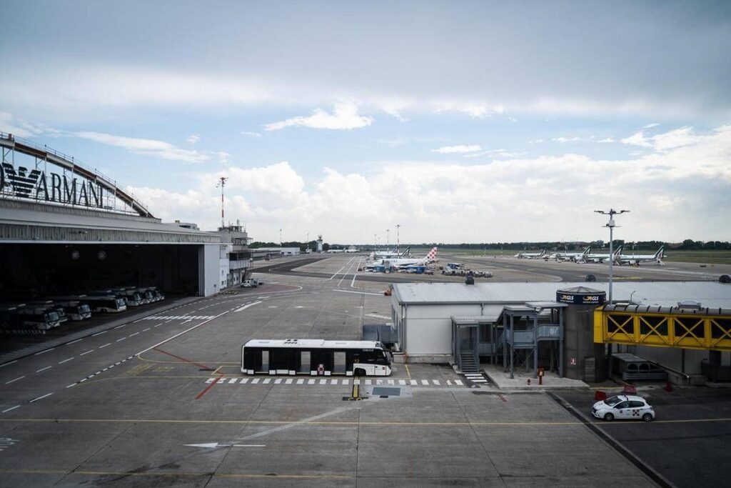 Scioperi trasporto aereo, sindacati al Mit: avanti con la mobilitazione