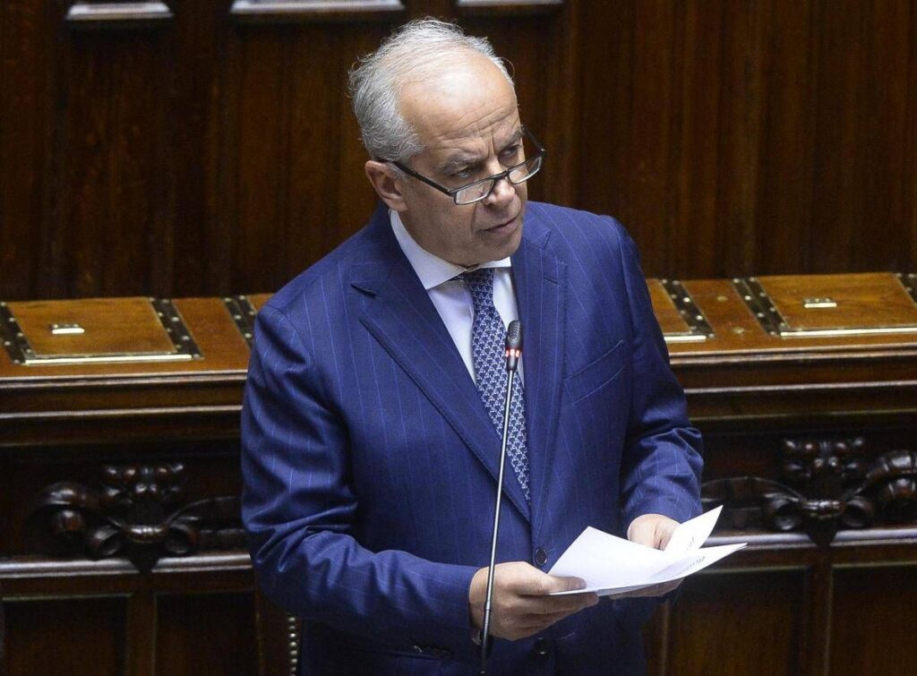 Scontri Askatasuna, Piantedosi: “Dinamiche terroristiche, evitati danni ben più gravi”