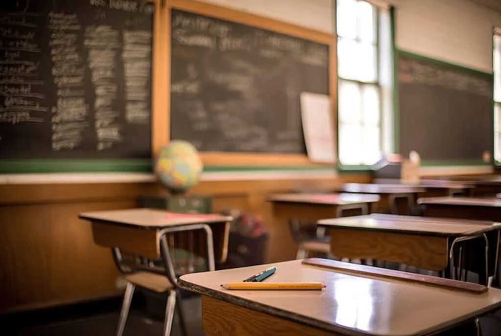 Scuola: Anief, bene Carta docente trasformata in Carta servizi e assegnata anche al personale Ata