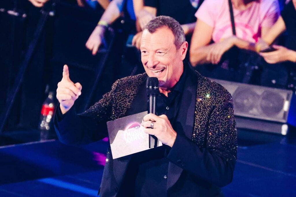 Amici 25, è caccia al nome del quarto giudice e spunta l’ipotesi Amadeus