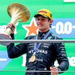 Antonelli torna in Italia e ringrazia Sinner e Tomba: “Sorpreso dalla dedica di Jannik, Alberto è leggenda”